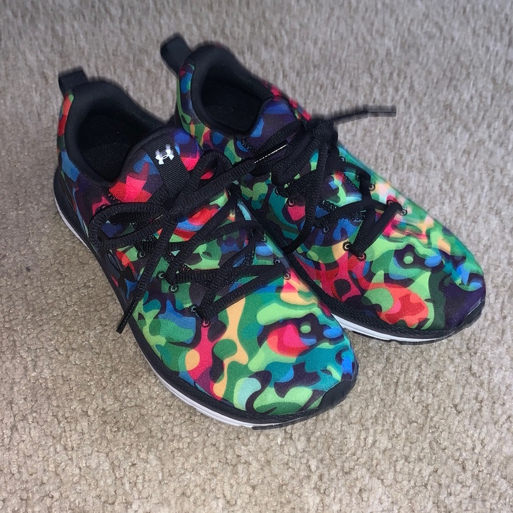 Women’s UA Shoe